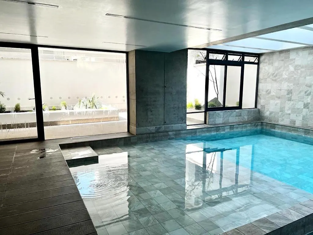 Luxury Apartment With Balcony And View Quito