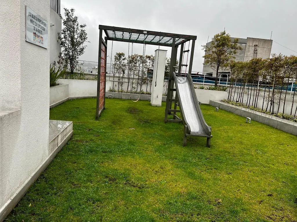 Luxury Apartment With Balcony And View Quito Ecuador