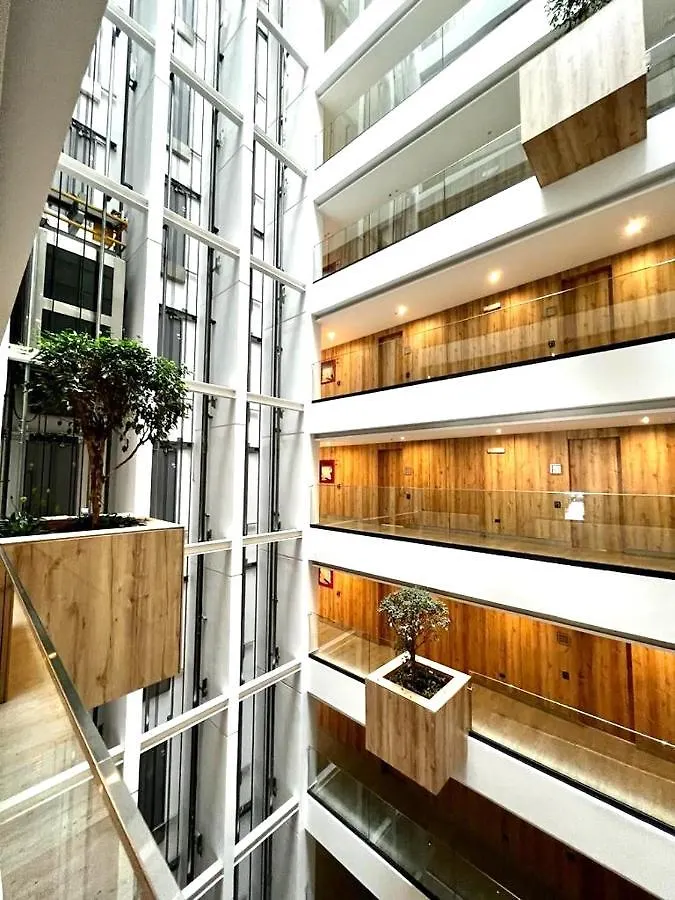 Luxury Apartment With Balcony And View Quito Ecuador