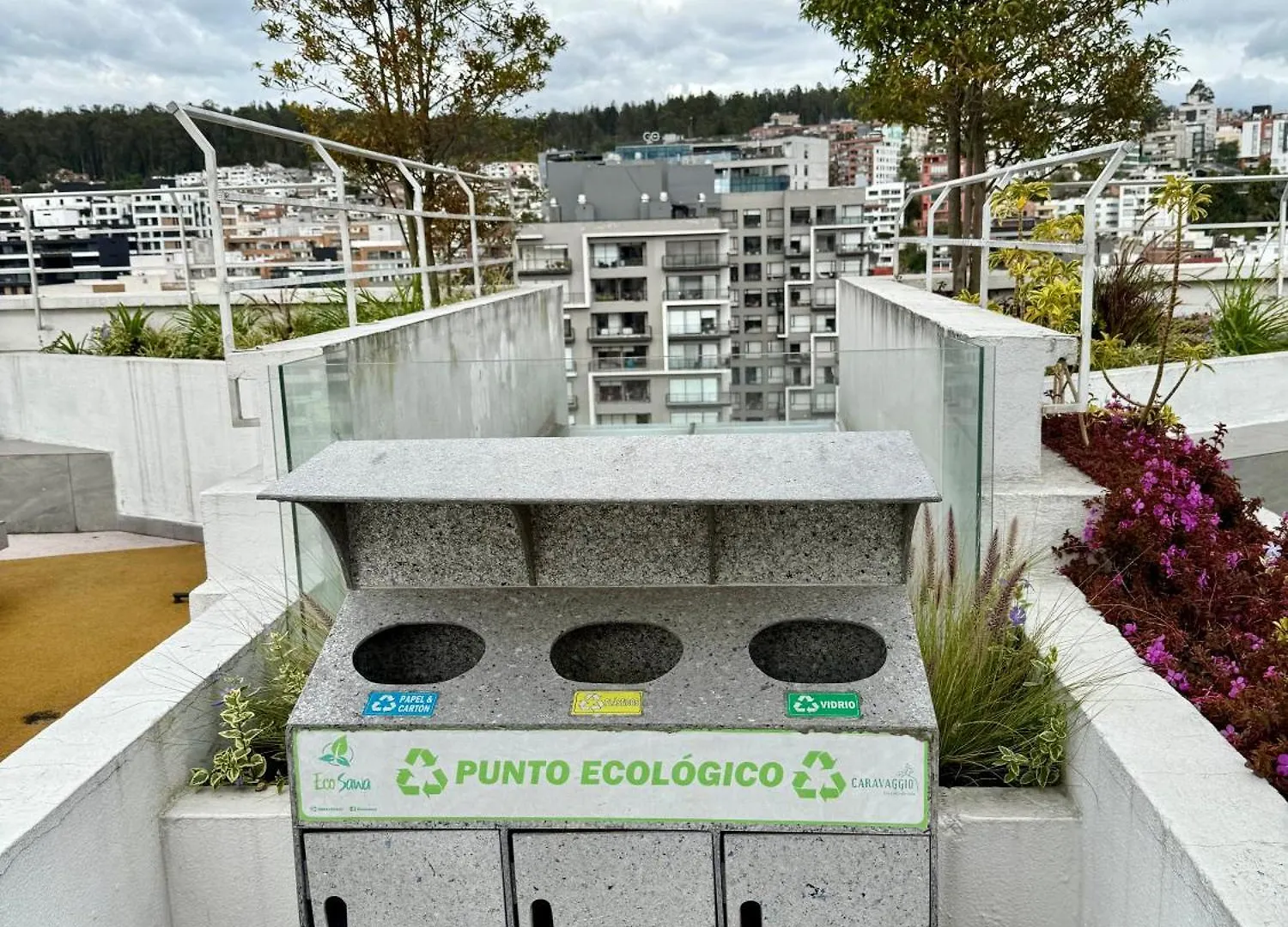 Luxury Apartment With Balcony And View Quito